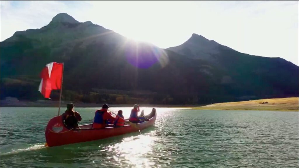 Barrier Canoe – Kananaskis Outfitters