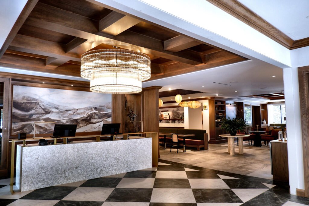 Black Diamond Club Front Desk – Rebecca Hardcastle