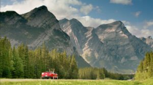 Car + Rockies – Travel Alberta Sean Thonson