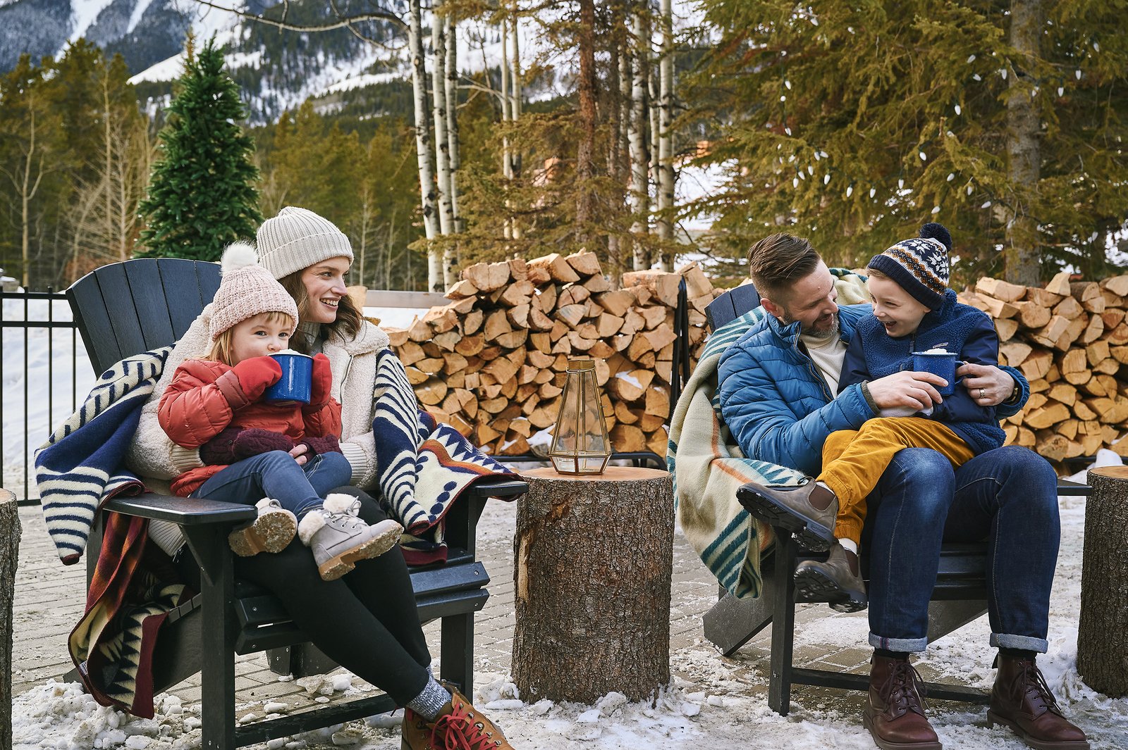 Family Fireside – Pomeroy Kananaskis Mountain Lodge