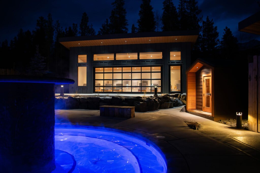 Night Nordic Spa – Rebecca Hardcastle